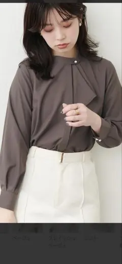 natural couture ドレープスカーフ2wayブラウスのサムネイル