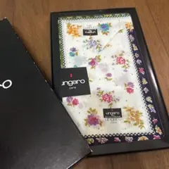 ungaro paris ハンカチ 箱付きのサムネイル
