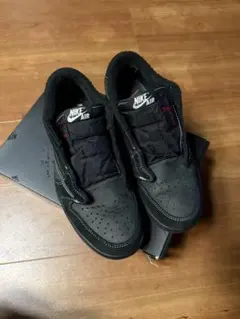 Travis Scott NikeAirJordan Black Phantom