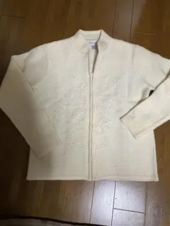 最終価格❗️新品‼️ブルックスブラザーズ アイボリー　ニットジャケットS