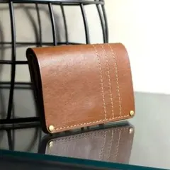 本革　ヌメ革　二つ折り財布　レザーウォレット　ハンドメイド　軽い