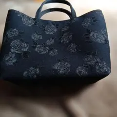 黒 花柄刺繍 和装用バッグ 中型値下げ最終です。(5月いっぱいで削除)
