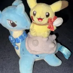 ピカチュウ＆ラプラス マスコット ラプラスに乗って ポケモンセンター限定