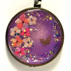 【A】 レジンストラップ丸型③紫蝶々【セット割有】