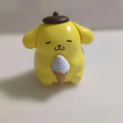 サンリオ　ポムポムプリン　カプセルトイ