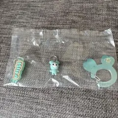 【ミナ】 TWICE LOVELYS アクリルカラビナフロッキーマスコット