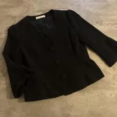 LAISSE PASSE❤︎ノーカラーぺプラムジャケットのサムネイル