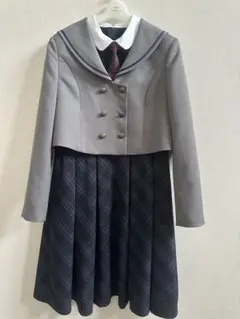 セーラー襟付きジャケットとワンピースwaltz by BEAMS DESIGN