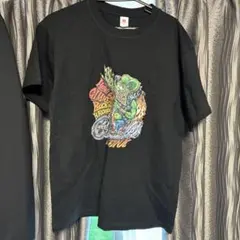 XL ブラック グラフィックTシャツ