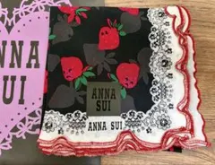 ANNA SUI いちご柄 ハンカチ　アナスイ 未使用品のサムネイル