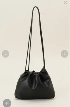 BC.STOCK スムース巾着バッグ　レザー巾着バッグのサムネイル