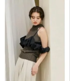NOTRE emor / shell silhouette bustier - メルカリ