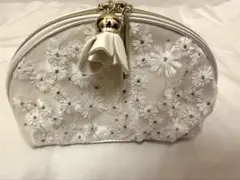 Item thumbnail for item 35c53ddc-d08e-47e9-a743-8c39089ddc9b