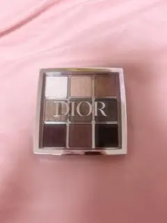 Item thumbnail for item 5eb54f2e-7335-4e0c-8d69-acc4fb44b536