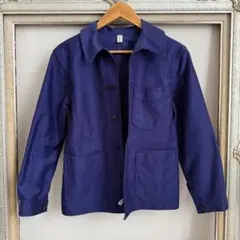 Item thumbnail for item ec0615d1-c45a-4127-a646-617bfee7d855