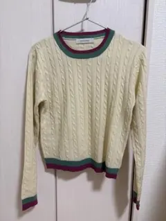 【ほぼ新品】CECILMcBEEレディースニット 長袖