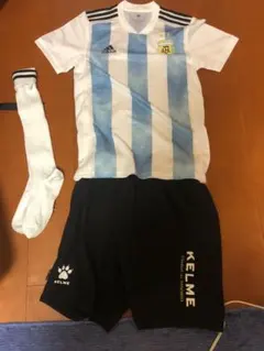 サッカー　フットサル　ウェア