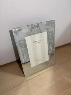 LAURA ASHLEY HOME フォトフレーム 写真立て