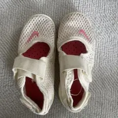 NIKE エアリフト ホワイト/ピンク　15cm