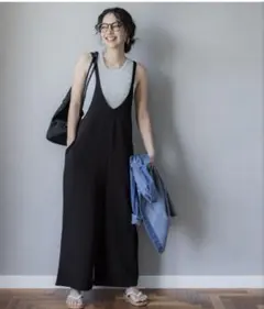 coca コカ　エンボス　サロペット