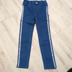 Item thumbnail for item 1a429493-d425-44e7-8b3a-bb1bd281bcbd