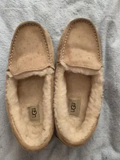 UGG　あぐ　モカシン　キャメル　ボア　24センチ