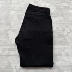 Item thumbnail for item 97bb5cdd-4ba2-4a68-8164-526c7d01f640