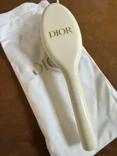 DIOR ディオール プラチナ会員 バースデーギフト ヘアブラシ 新品未使用のサムネイル