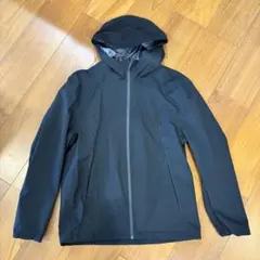 GU マウンテンパーカ 3レイヤーファブリック GA+E Sサイズ　ブラック