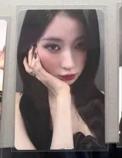 2025年最新】#stuckinthemiddleの人気アイテム - メルカリ