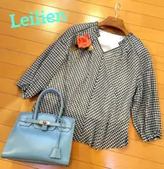 レリアン エズミ 近年モデルギンガムチェック Vネックブラウス11L