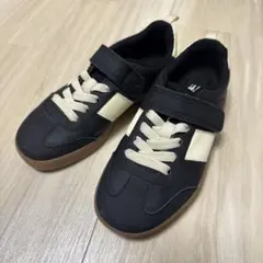 H&M スニーカー　18のサムネイル