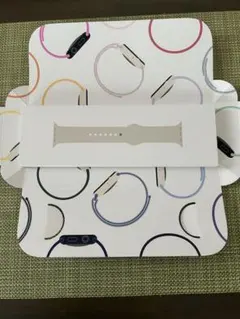 Apple Watch SE3 スポーツバンド スターライト　S/M 40mm用