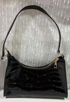 レディース　バッグ ハンドバッグ クロコ柄　海外製品　ポケットなし