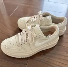 2025年最新】エア ジョーダン 1 エレベート lowの人気アイテム - メルカリ