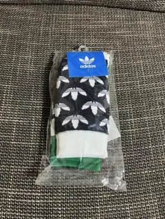 アディダス オリジナルス トレフォイル柄靴下②