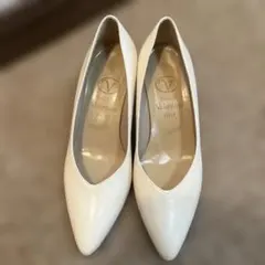Valentino ホワイトパンプス 34.5