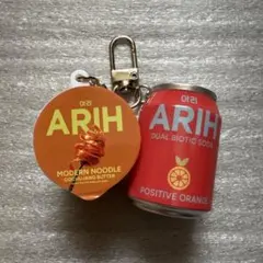 BTS ARIH キーホルダー 2個セット - メルカリ