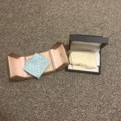 アクセサリー入れ