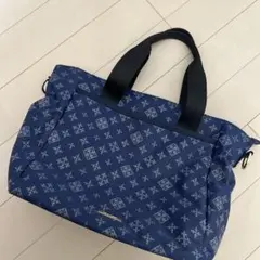 Item thumbnail for item 98a4c85c-d197-4448-af05-38985f2b1a4d