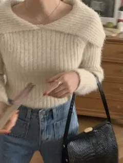 NUGU フェミニンムードニット