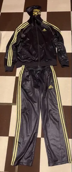 adidas アディダス ジャージ セットアップ ダークブラウン/ゴールド Ｍ