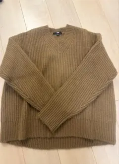 UNIQLO ブラウン Vネック セーター L