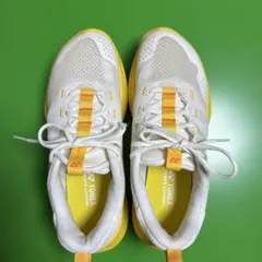YONEX バドミントンシューズ ホワイト/イエロー