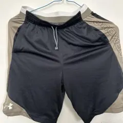Under Armour 半ズボン YLG 黒/グレー