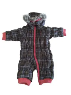 チェック柄 防寒着（70cm）雪遊び ジャンプスーツ つなぎ スノーウェア