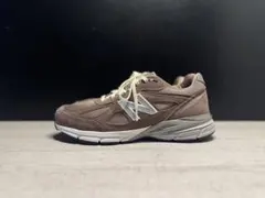 KITH New Balance 990v4 スニーカーのサムネイル