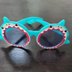 ユニバーサル・スタジオ・ジャパン　JAWS デザイン サングラス