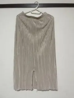 GU プリーツスカートのサムネイル