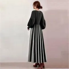 ロングワンピース　バイカラー　ストライプ　プリーツ　Aライン　上品　黒　マキシ丈
